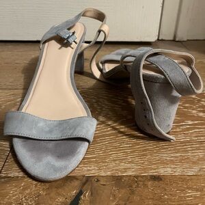 Tahari light blue suede block heels